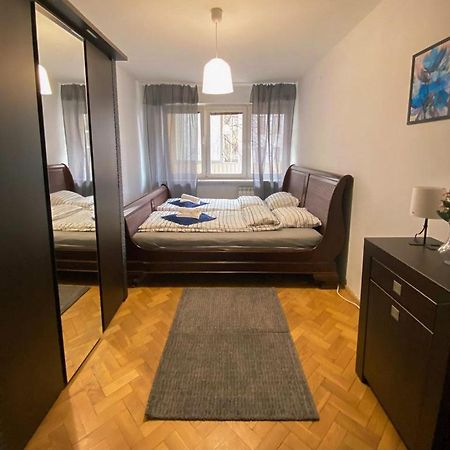 Twarda 66 Pokoje W Centrum Warszawy Varşova Dış mekan fotoğraf